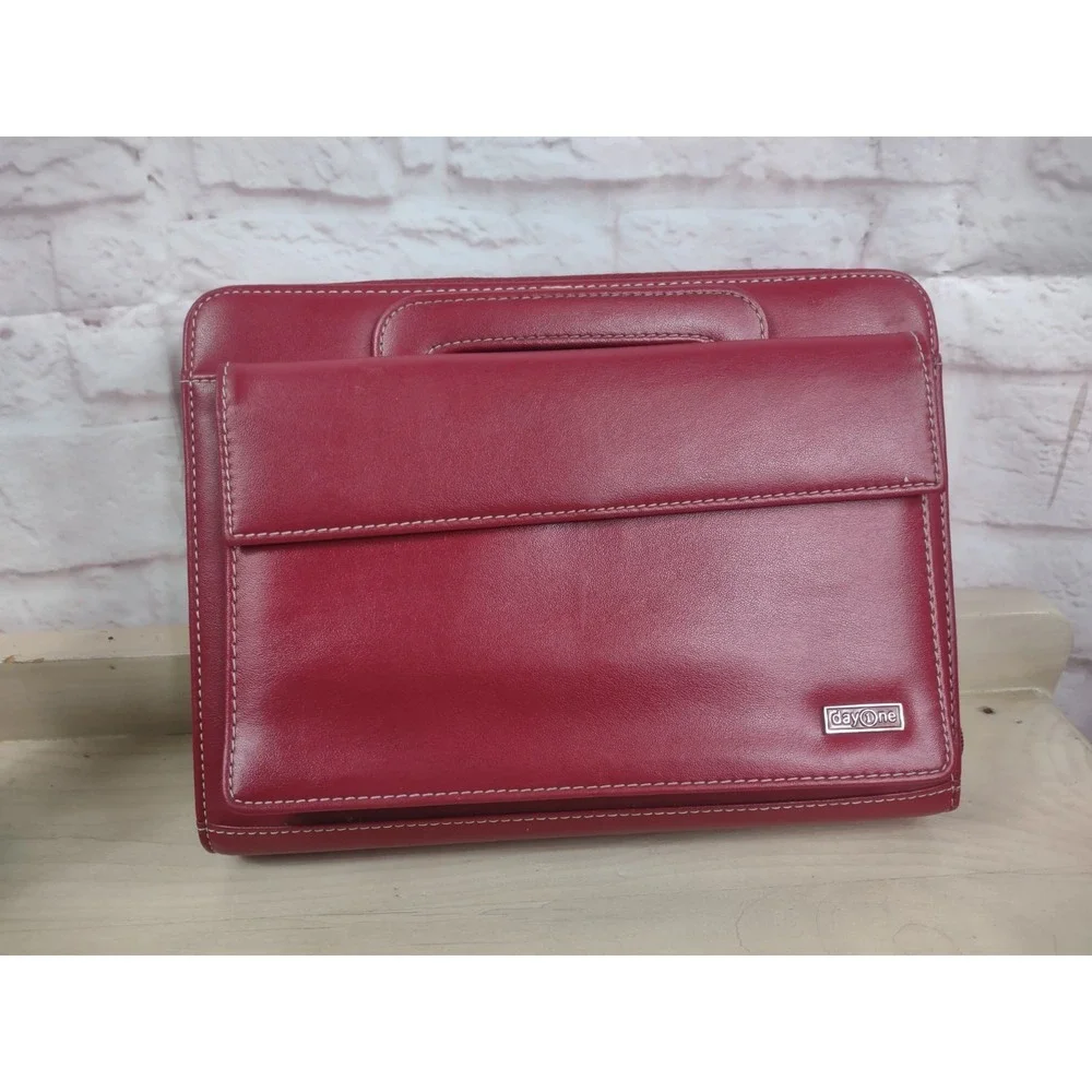 Franklin Covey Day One Planner Binder Red Retractable Handles Faux Leather *SEE